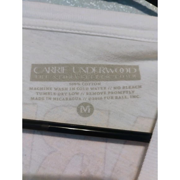 Carrie Underwood Storyteller Tour T-shirt Medium White Nice Shape - Picture 4 of 5